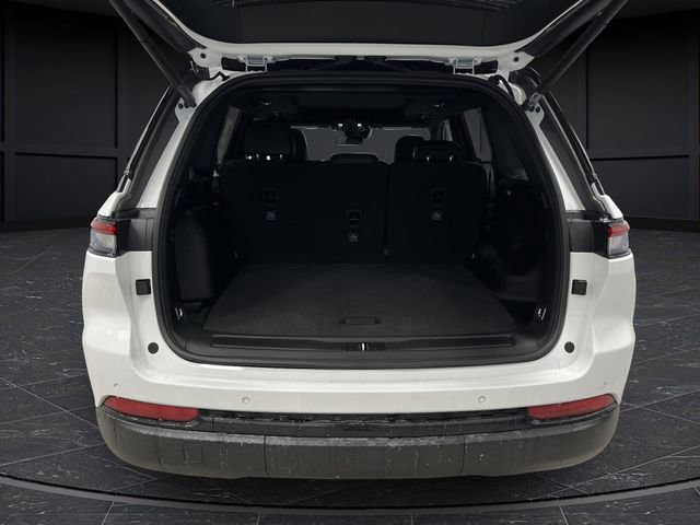 New 2025 Jeep Grand Cherokee Limited image 15