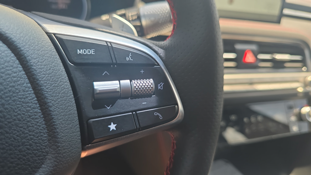 New 2026 Genesis G70 3.3T Sport Prestige AWD/4WD image 27