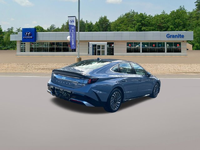 Used 2025 Hyundai Sonata SEL FWD image 7