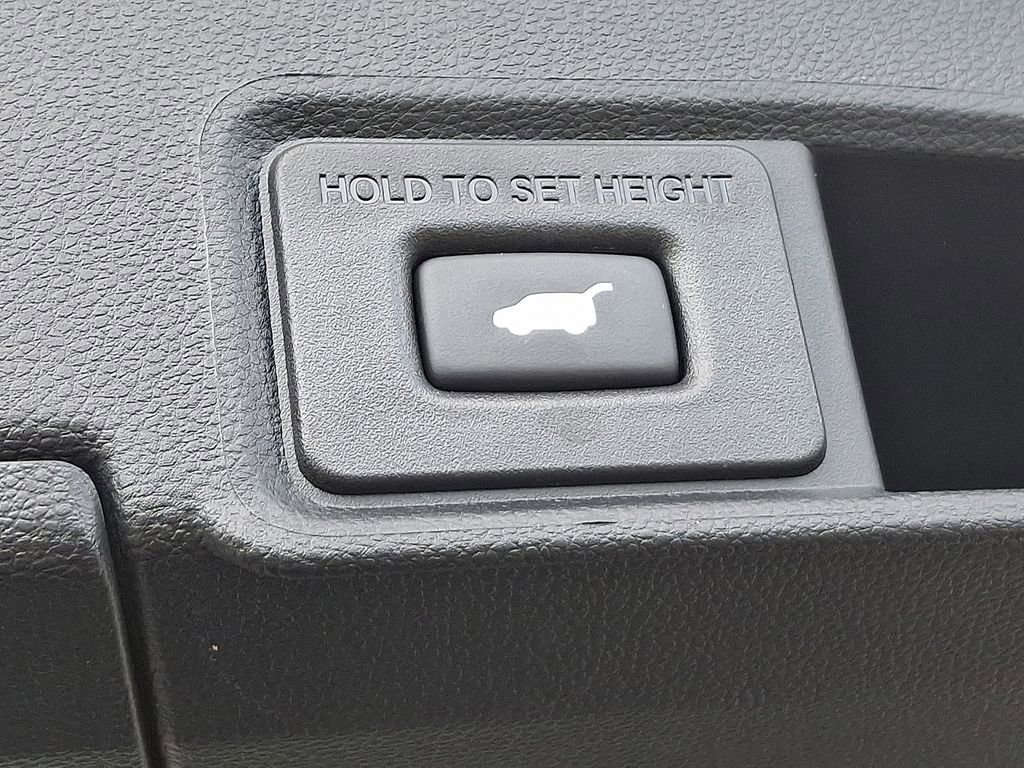 Certified 2024 Acura RDX SH-AWD image 32