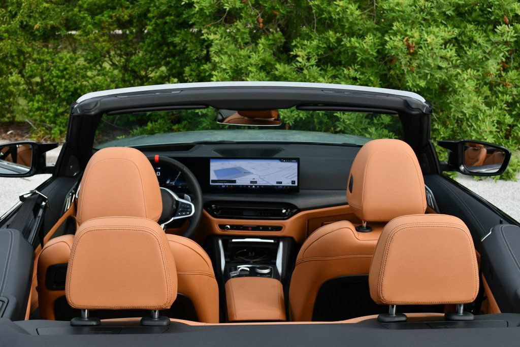 Used 2026 BMW M440i Convertible w/ Premium Package RWD image 68