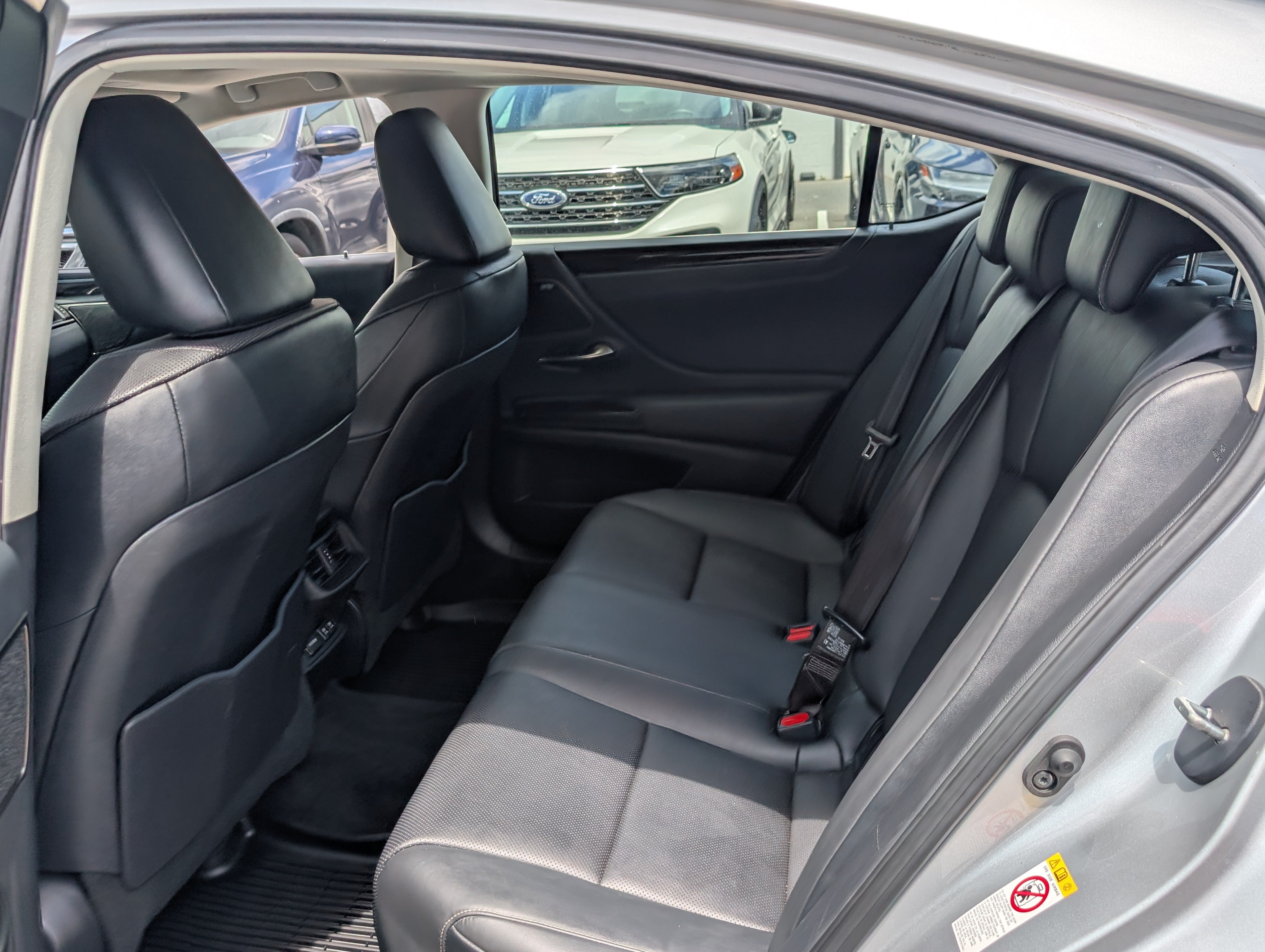 Used 2019 Lexus ES 350 w/ Premium Package FWD image 15