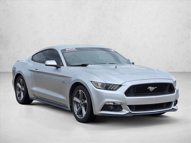 Used 2016 Ford Mustang GT RWD image 3