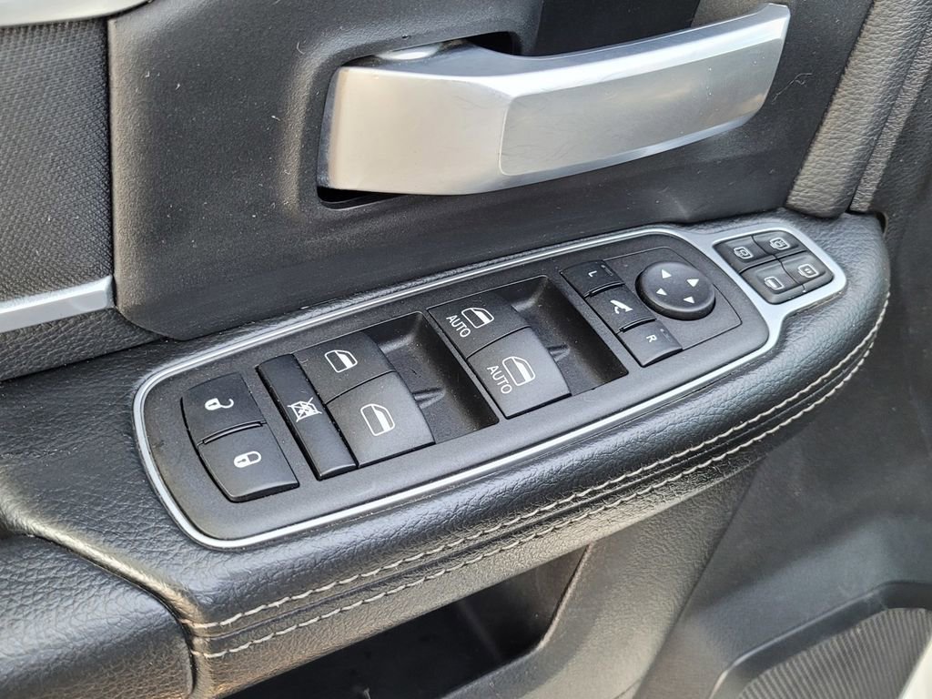 Used 2024 RAM 2500 Big Horn AWD/4WD image 16