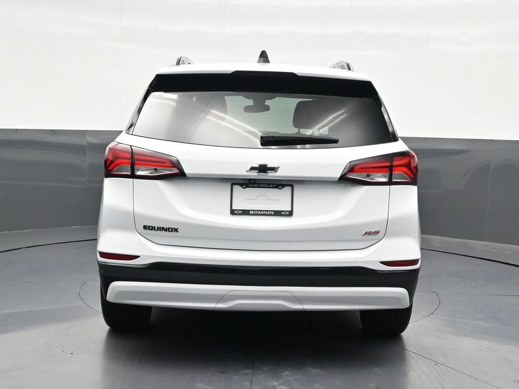 Used 2024 Chevrolet Equinox RS w/ RS Leather Package FWD image 4