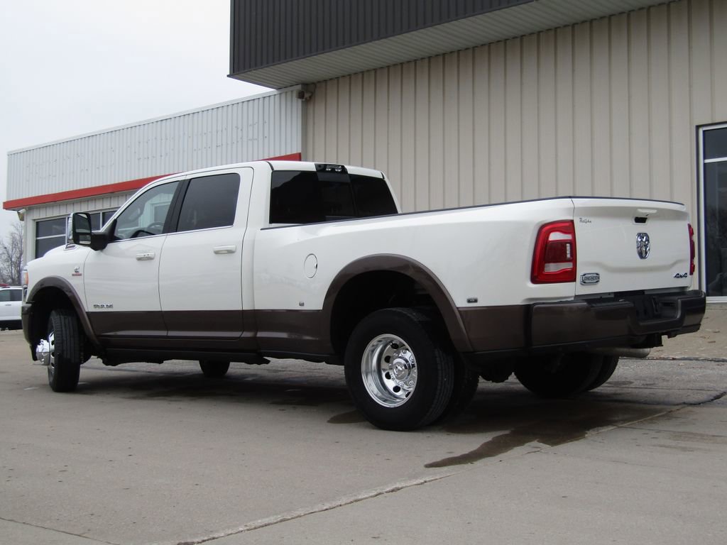 Used 2024 RAM 3500 Limited w/ Safety Group image 10