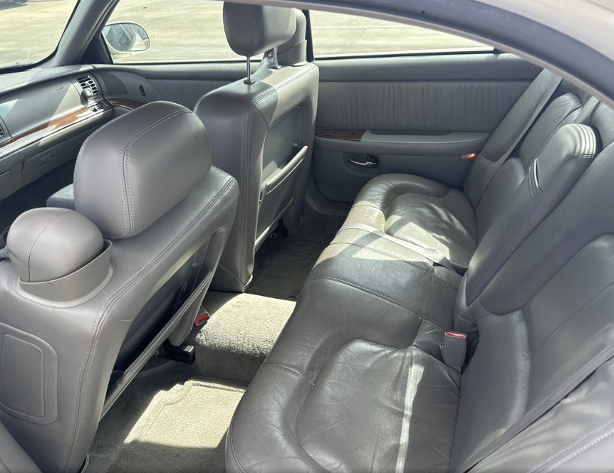 Used 2002 Buick Park Avenue FWD image 10