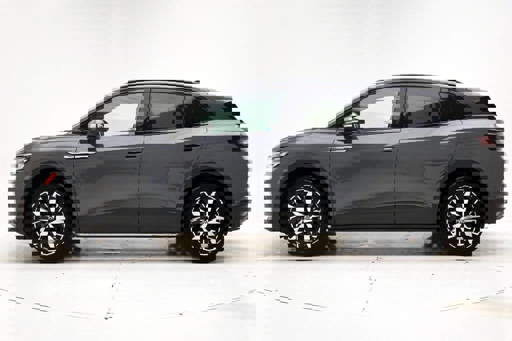 Used 2023 Volkswagen ID.4 Pro S AWD/4WD image 5