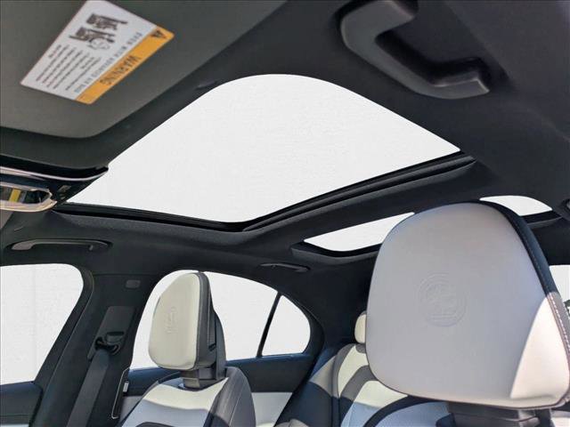 New 2026 Mercedes-Benz E 53 AMG e 4MATIC Sedan image 15