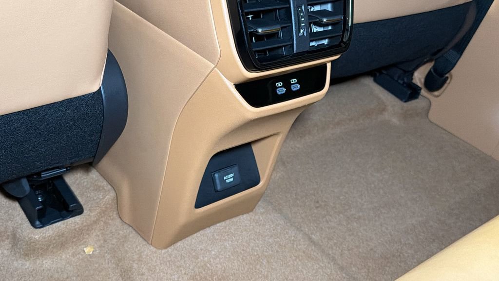 Certified 2023 Lexus RZ 450e Premium w/ Technology Package image 17