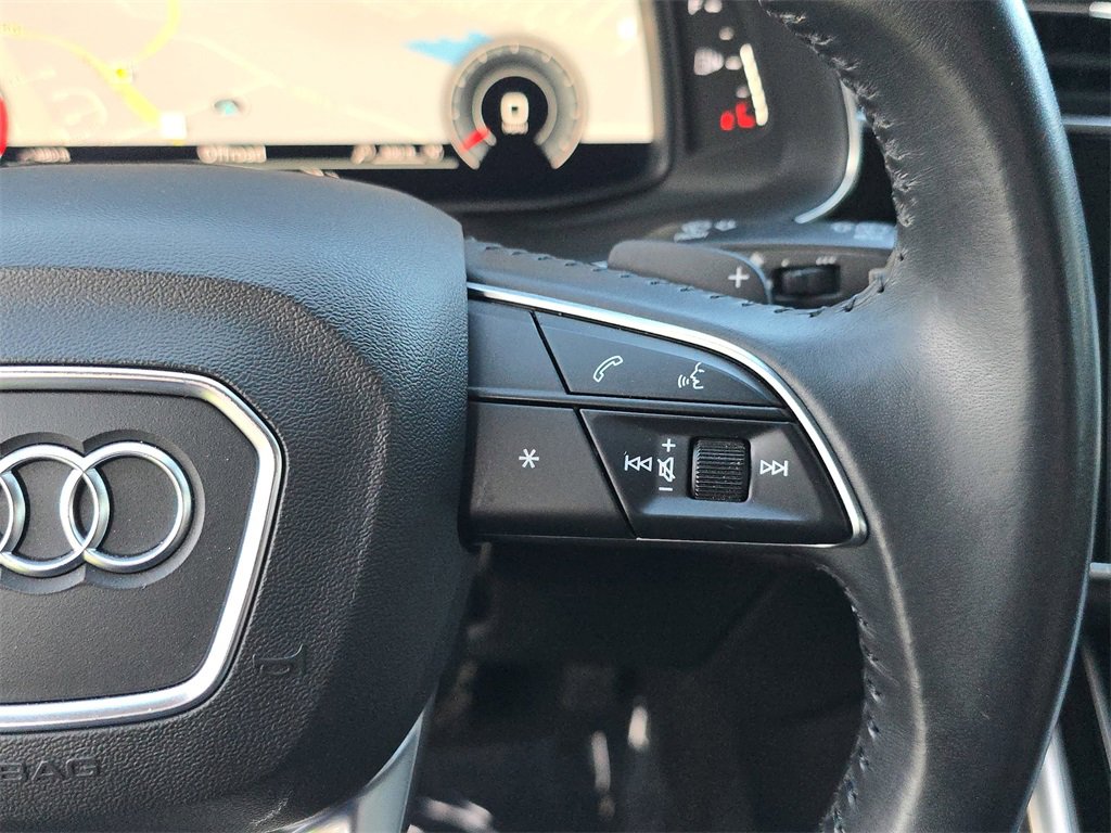 Used 2020 Audi Q8 Premium w/ Convenience Package image 25