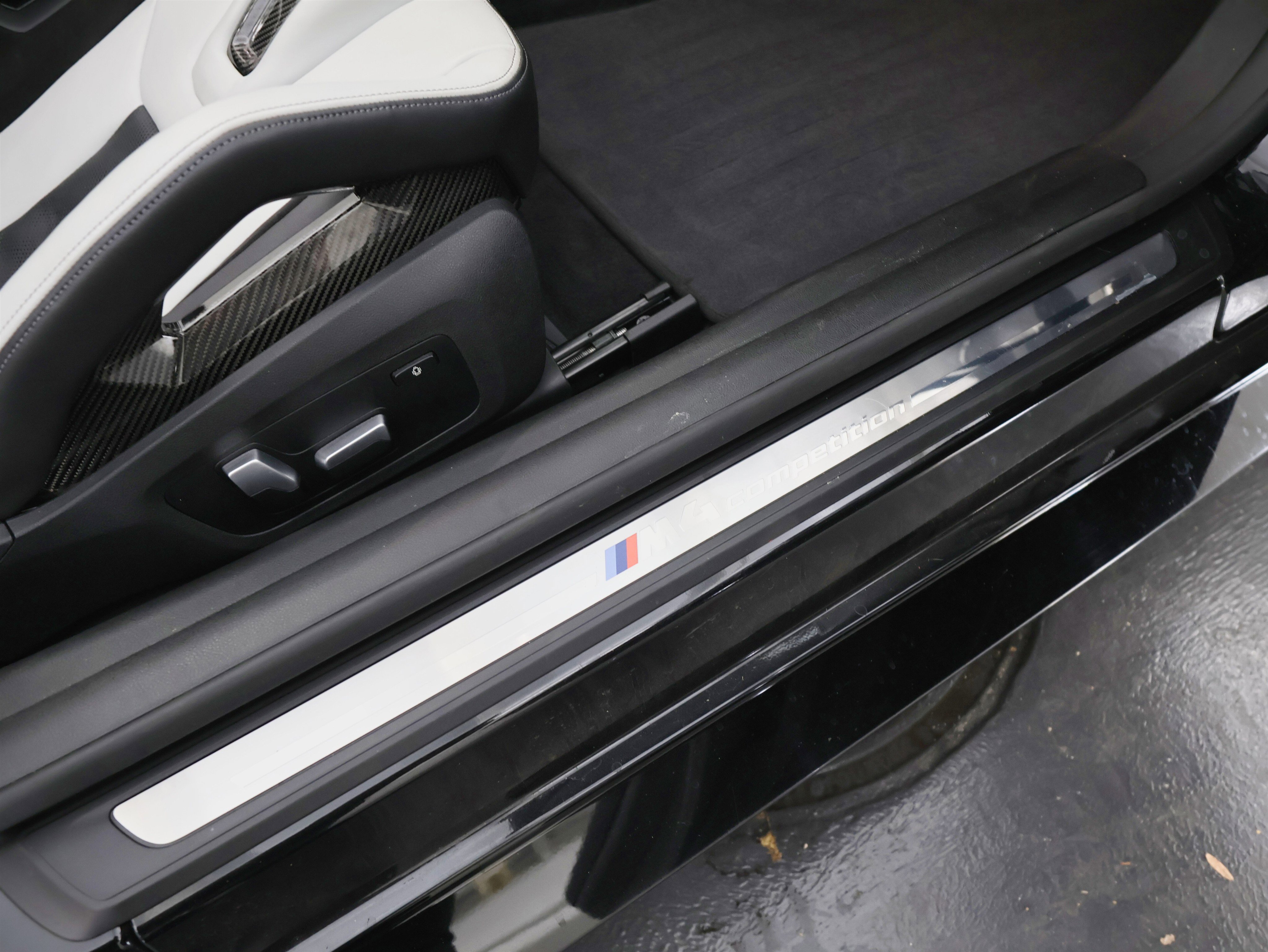 Used 2022 BMW M4 xDrive Competition image 46