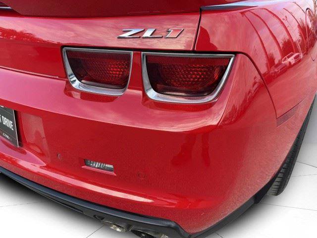 Used 2013 Chevrolet Camaro ZL1 RWD image 19