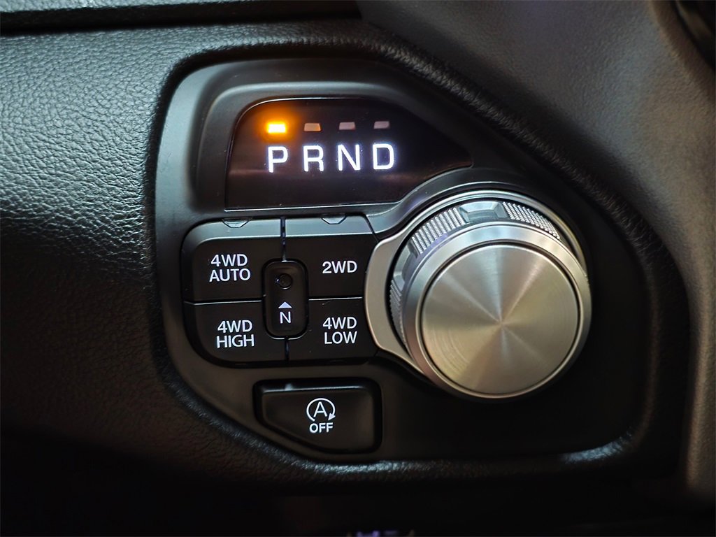 Used 2025 RAM 1500 Laramie image 29
