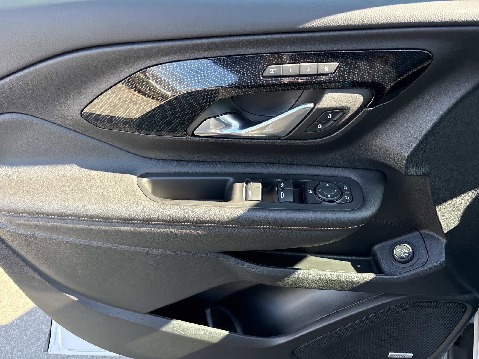 Certified 2024 GMC Terrain AT4 w/ Infotainment Package II image 12