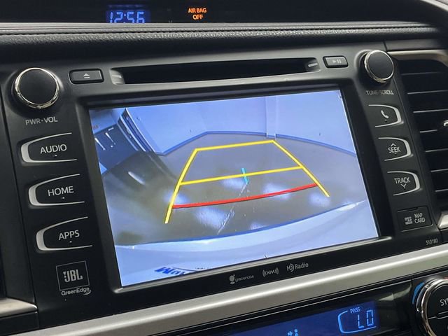 Used 2018 Toyota Highlander Limited AWD/4WD image 34