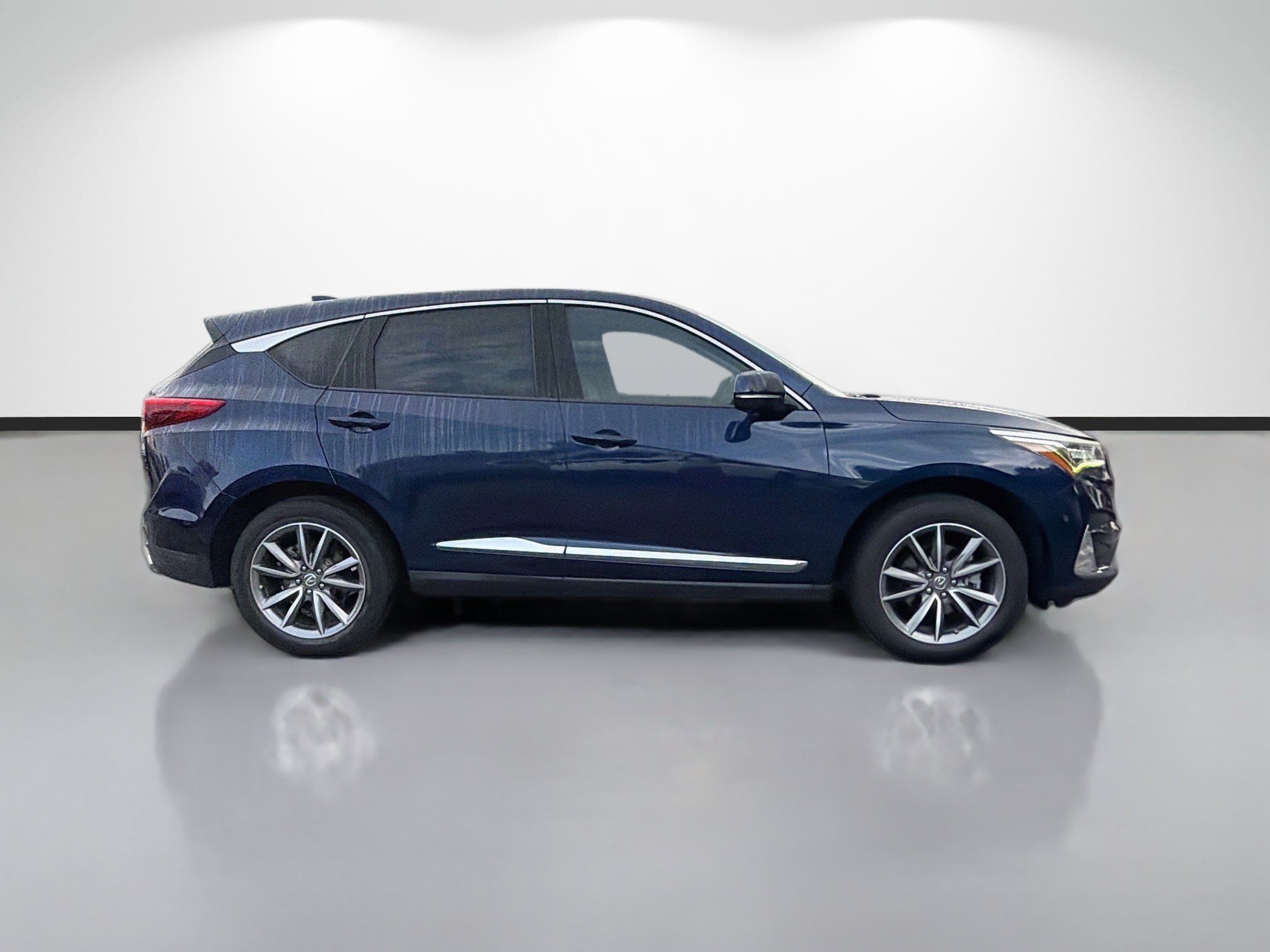 Used 2020 Acura RDX w/ Technology Package FWD image 2