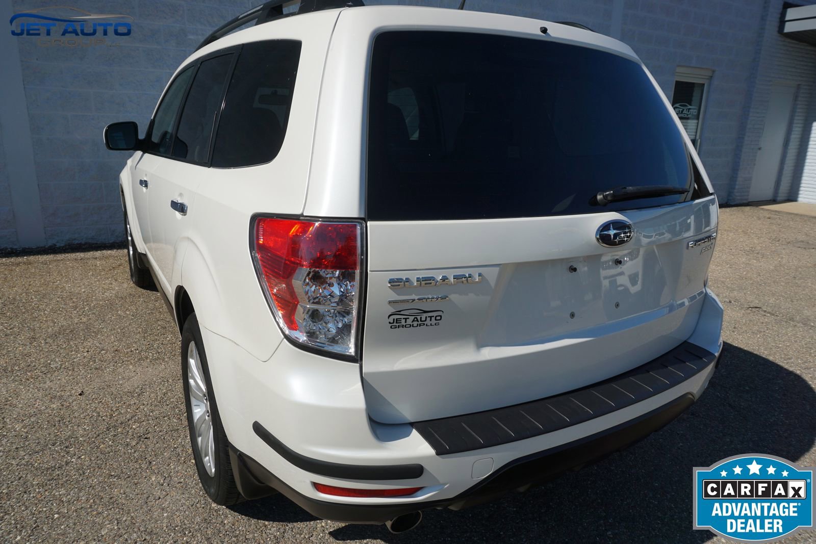 Used 2012 Subaru Forester 2.5X Premium w/ All-Weather Pkg AWD/4WD image 9