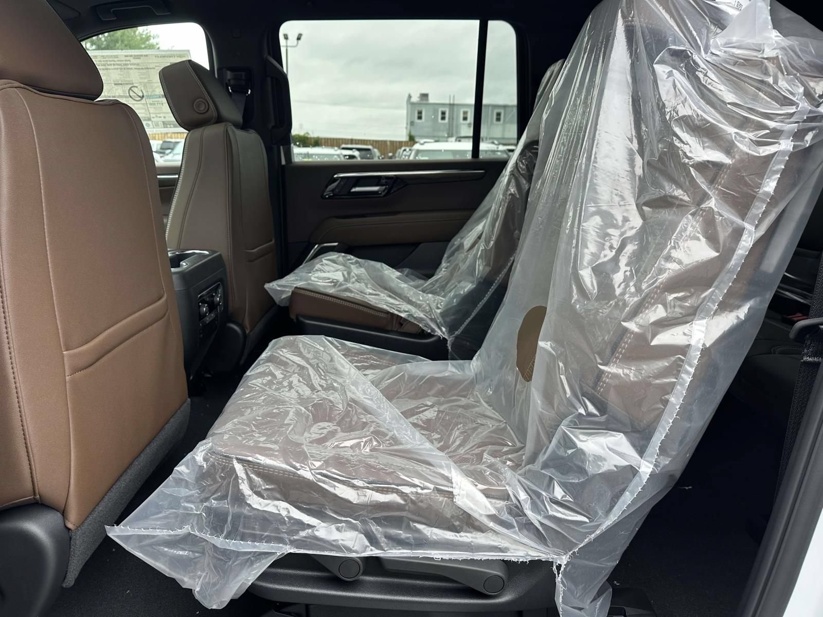 New 2026 Chevrolet Suburban High Country AWD/4WD image 22