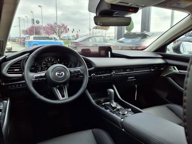 New 2025 MAZDA MAZDA3 2.5 Turbo Sedan w/Premium Plus image 5