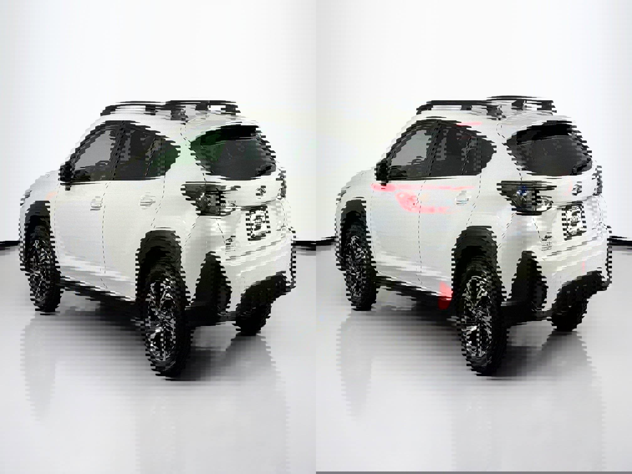 Used 2024 Subaru Crosstrek 2.0i Premium image 9