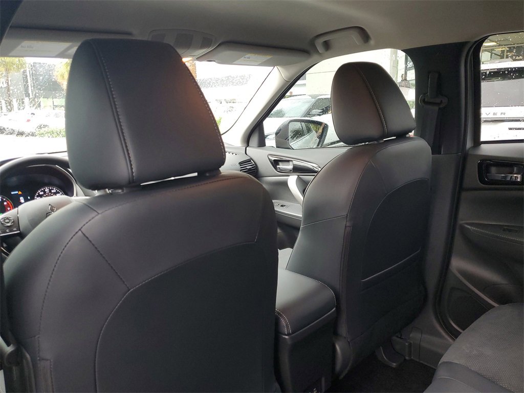 New 2025 Mitsubishi Eclipse Cross SE image 12