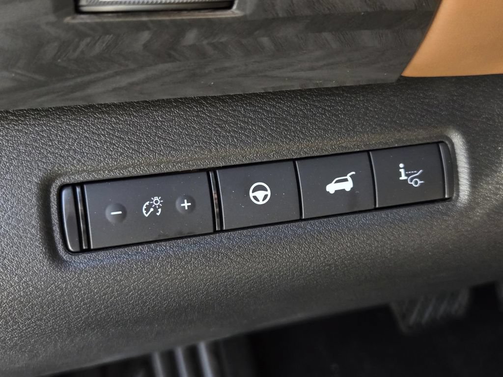 New 2026 Nissan Pathfinder Platinum AWD/4WD image 19