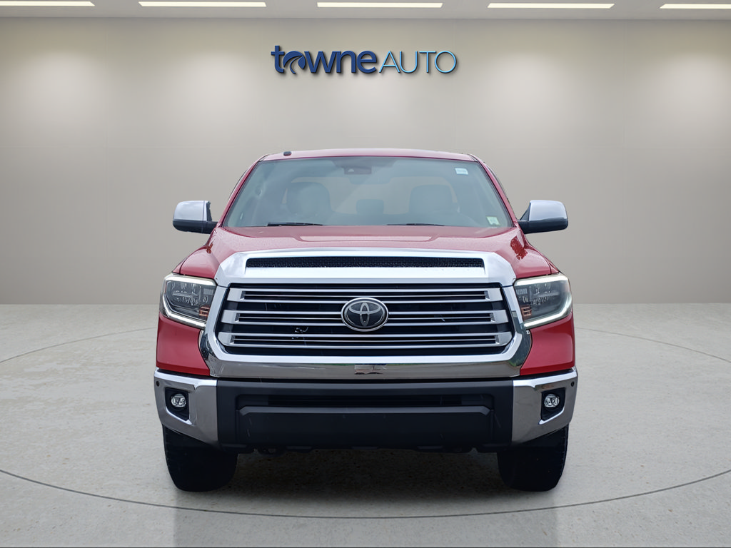 Used 2018 Toyota Tundra Limited w/ Limited Premium Package AWD/4WD image 9