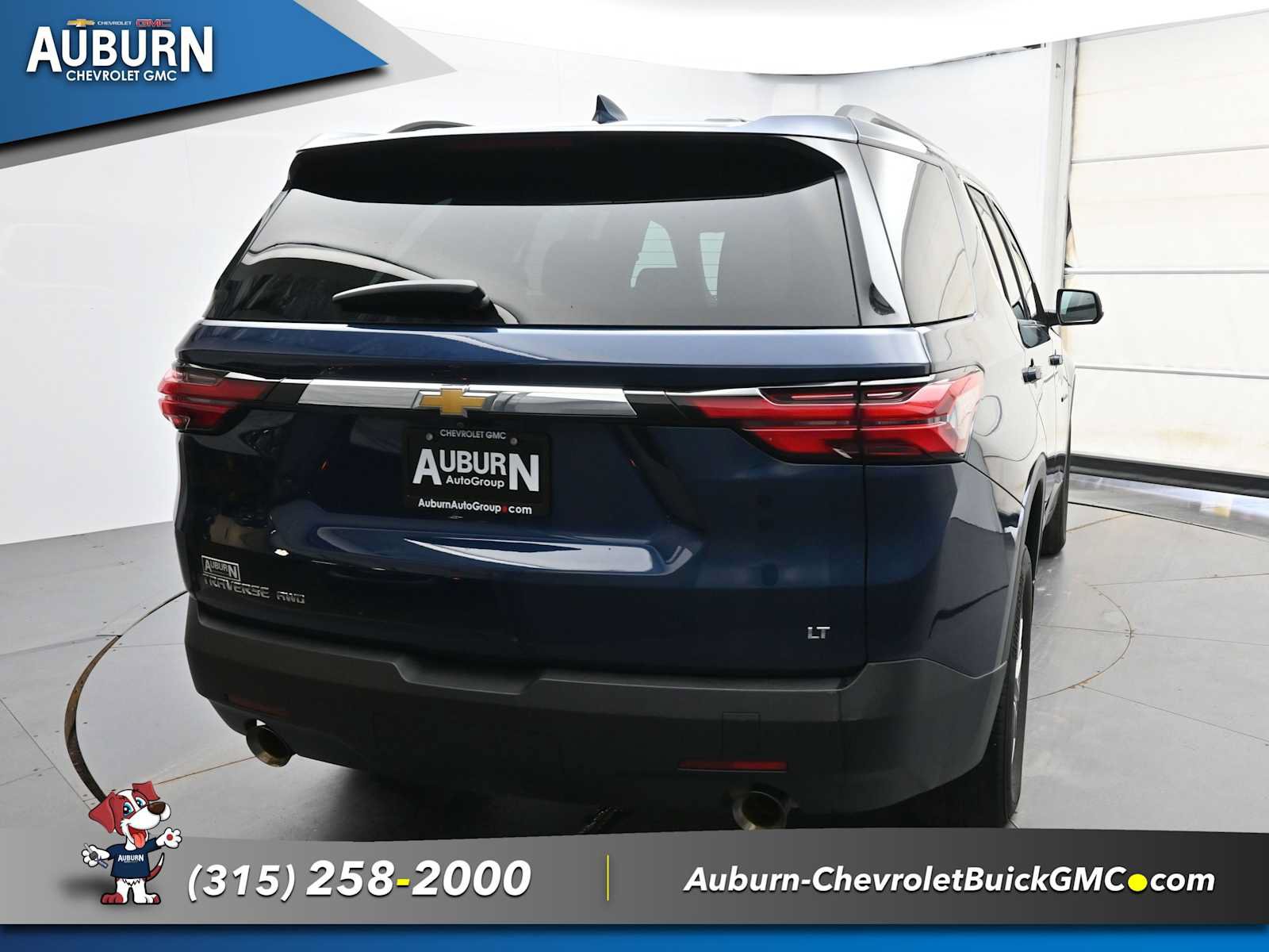 Used 2023 Chevrolet Traverse LT AWD/4WD image 4