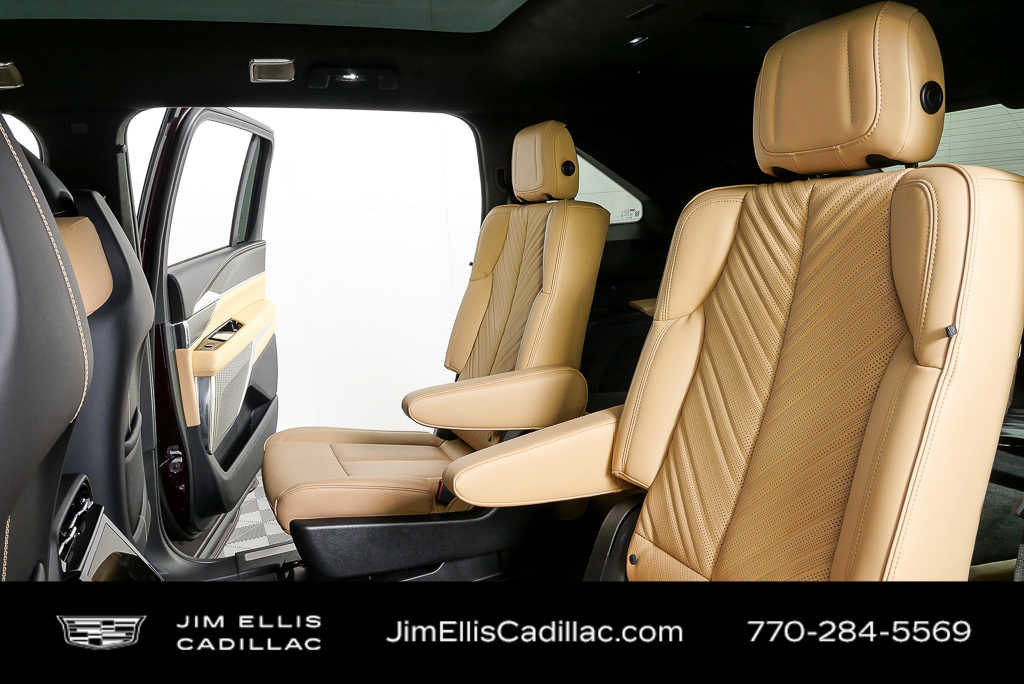 Certified 2025 Cadillac Escalade IQ Sport 2 AWD/4WD image 23