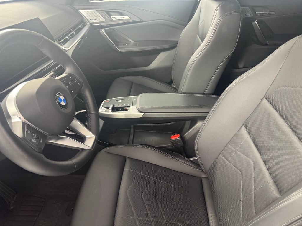 Certified 2025 BMW X1 xDrive28i w/ Convenience Package AWD/4WD image 16