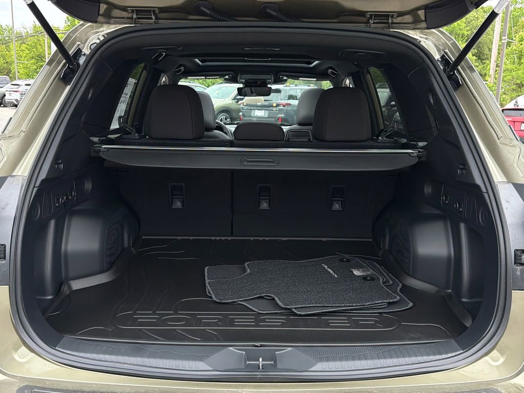 New 2026 Subaru Forester Premium AWD/4WD image 11