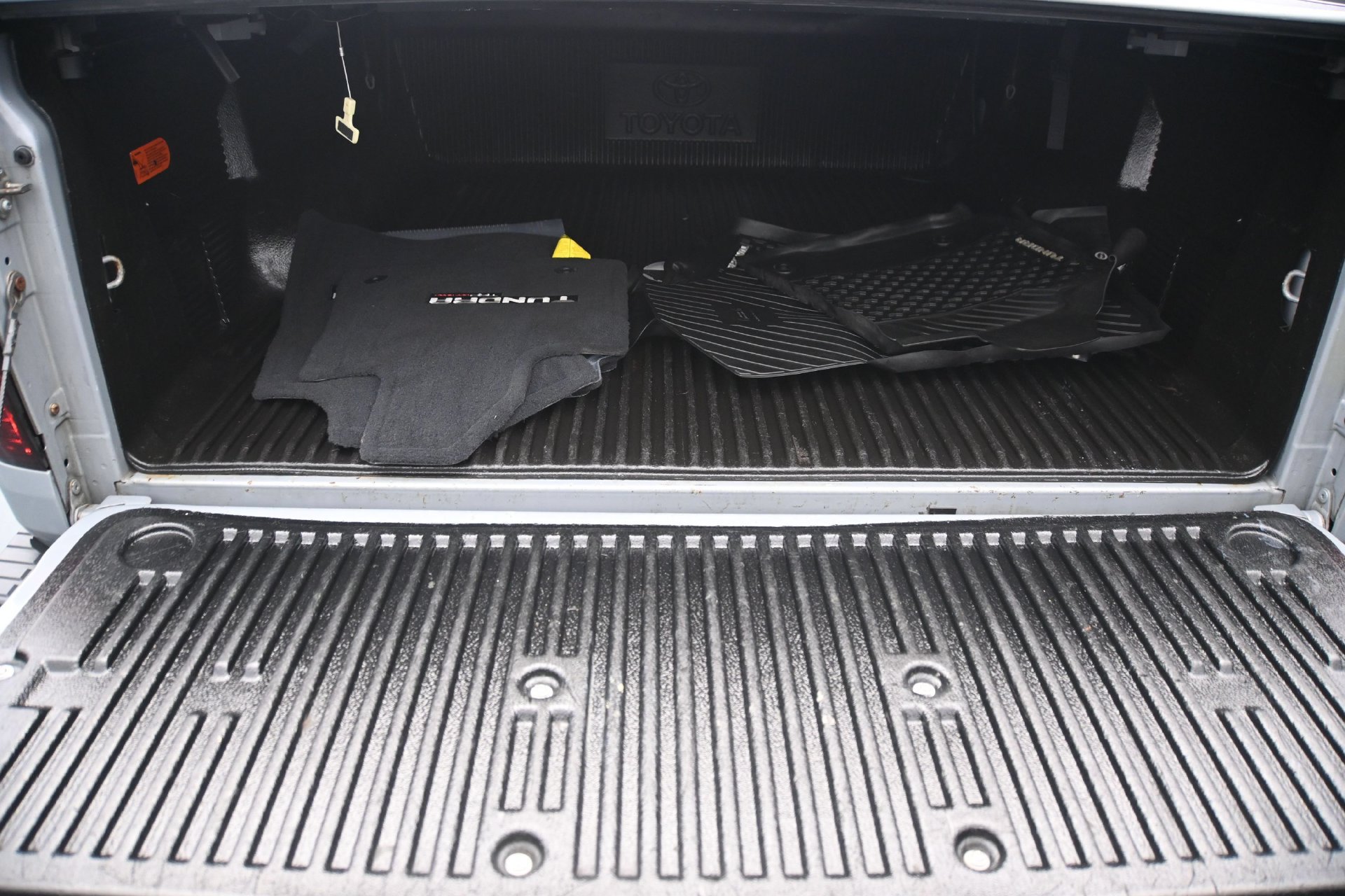 Used 2018 Toyota Tundra SR5 AWD/4WD image 15