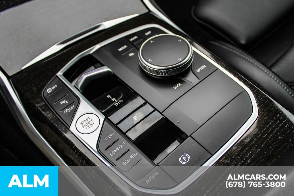 Used 2023 BMW 330i xDrive Sedan w/ Premium Package image 38