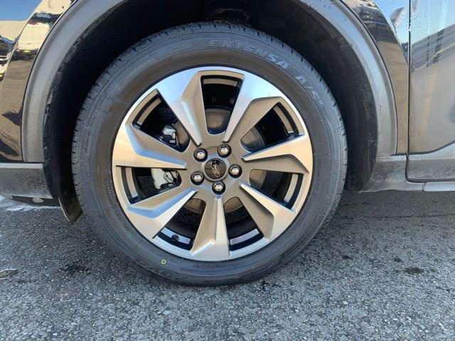 Used 2024 Ford Escape Platinum AWD/4WD image 11