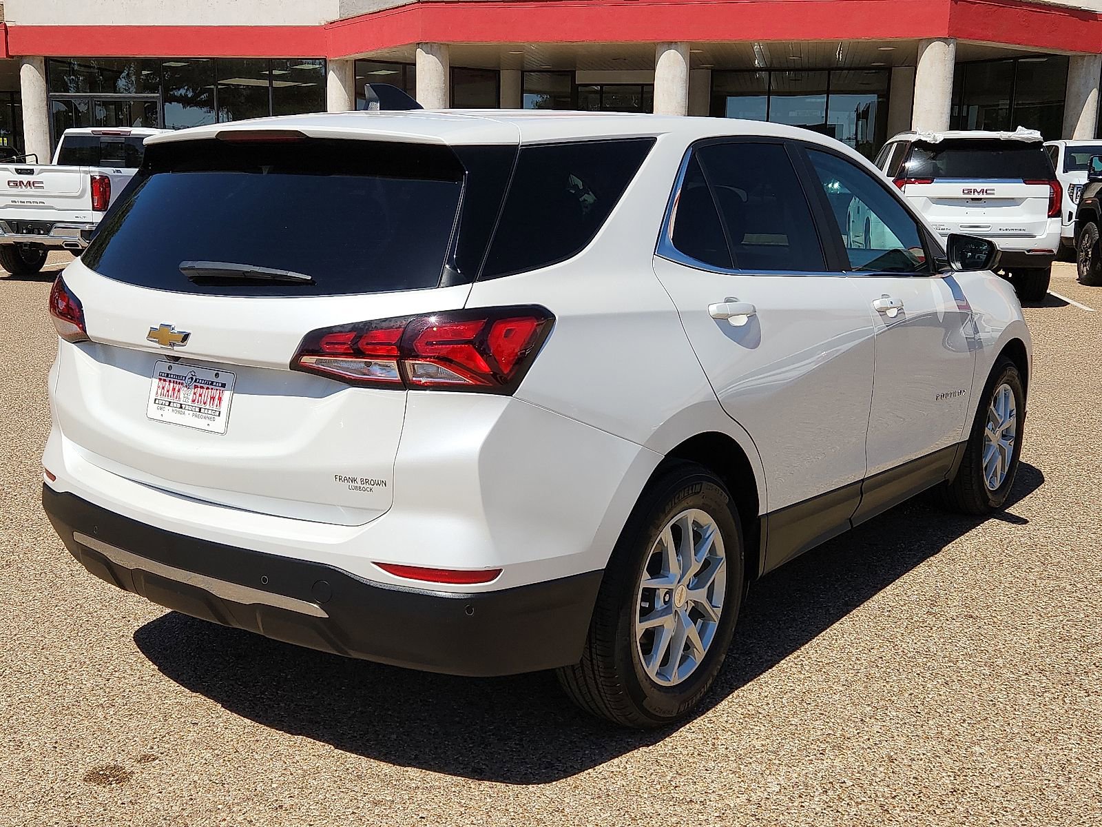 Used 2023 Chevrolet Equinox LT FWD image 4