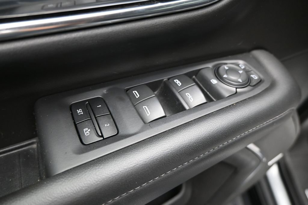 Used 2023 Chevrolet Tahoe LT AWD/4WD image 11
