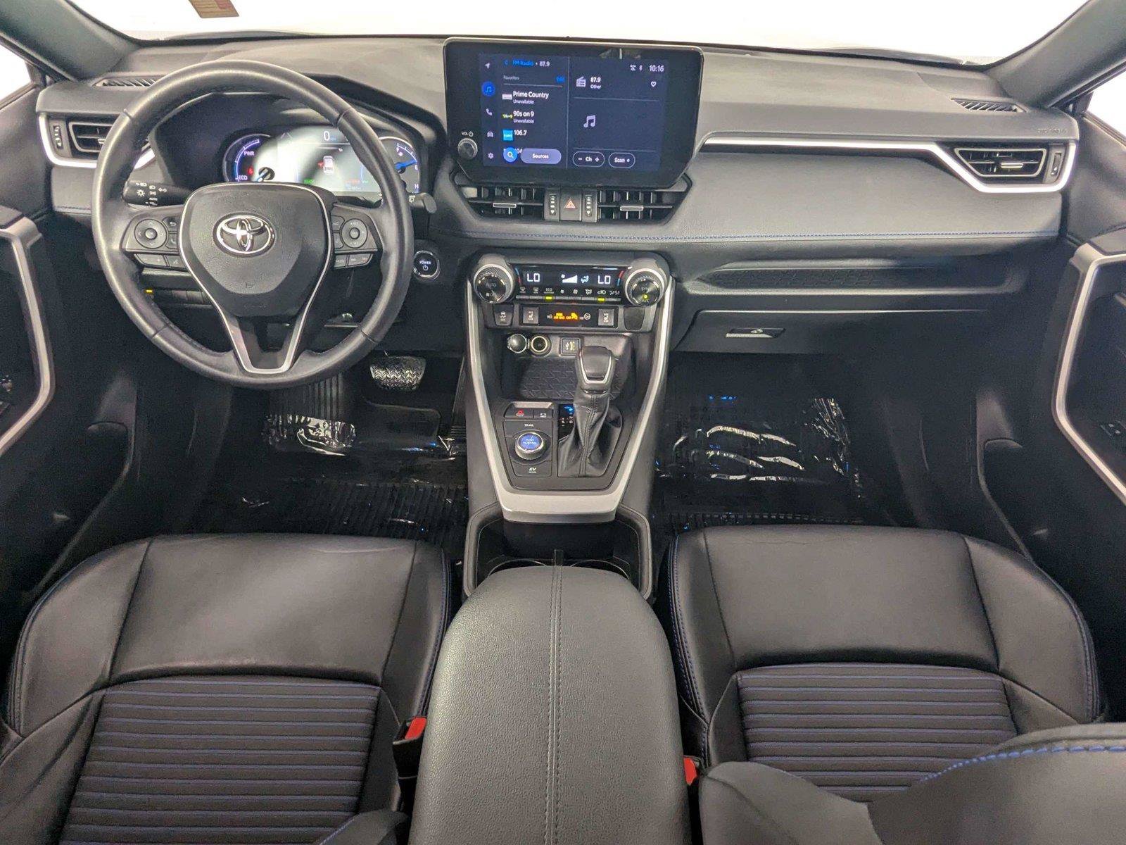 Used 2023 Toyota RAV4 XSE AWD/4WD image 39