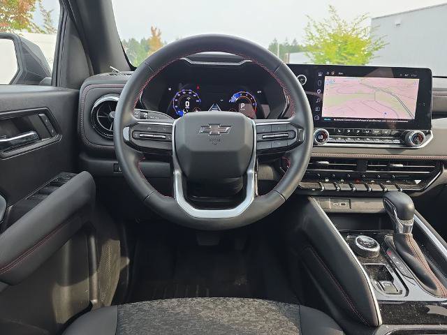 Used 2024 Chevrolet Colorado Z71 w/ Z71 Convenience Package 2 AWD/4WD image 8