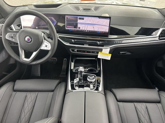 New 2026 BMW ALPINA XB7 AWD/4WD image 16