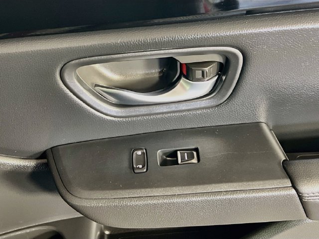 Used 2025 Honda Pilot EX-L image 32