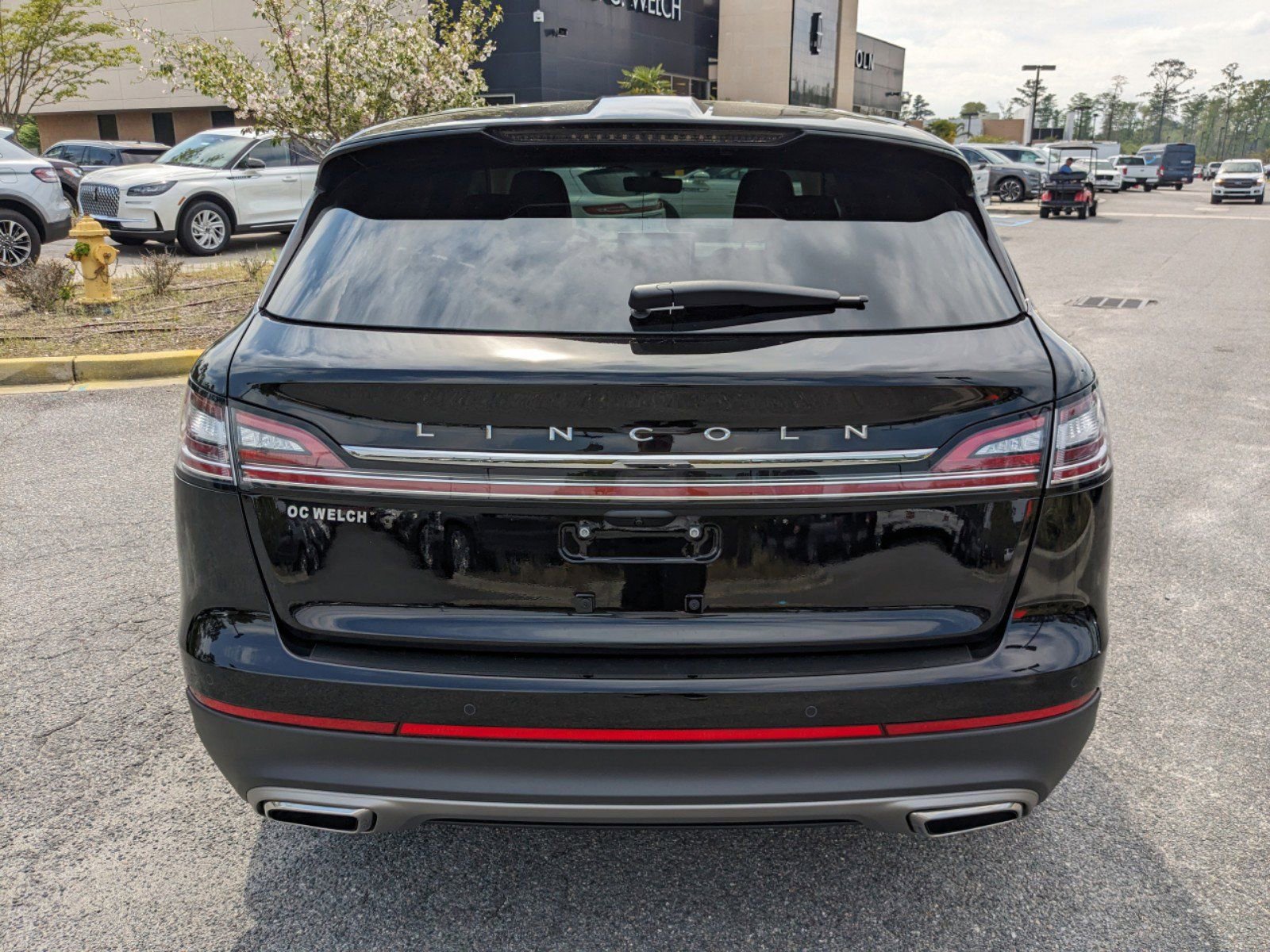 Certified 2023 Lincoln Nautilus Reserve w/ Equipment Group 201A image 6