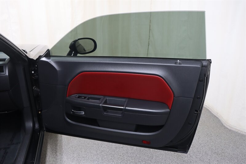 Used 2012 Dodge Challenger SXT RWD image 24