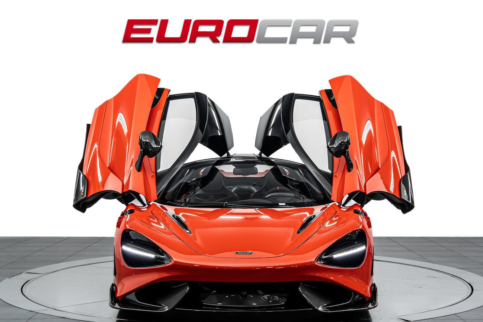 Used 2021 McLaren 765LT RWD image 9