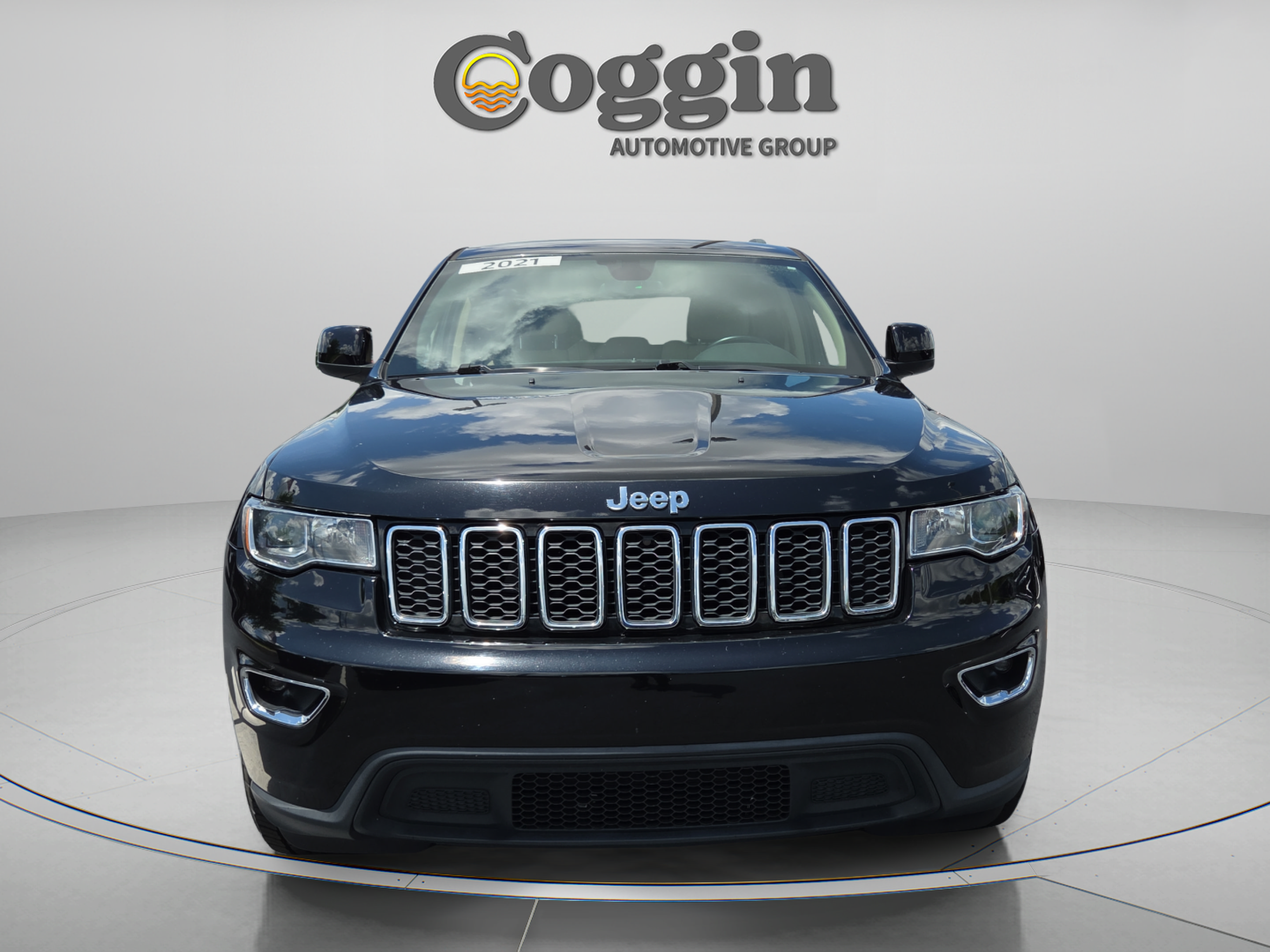 Used 2021 Jeep Grand Cherokee Laredo RWD image 8