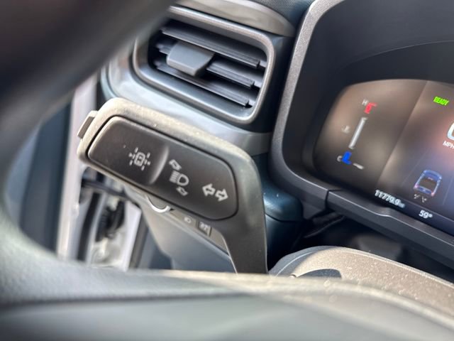 Used 2025 Ford Maverick XL image 30