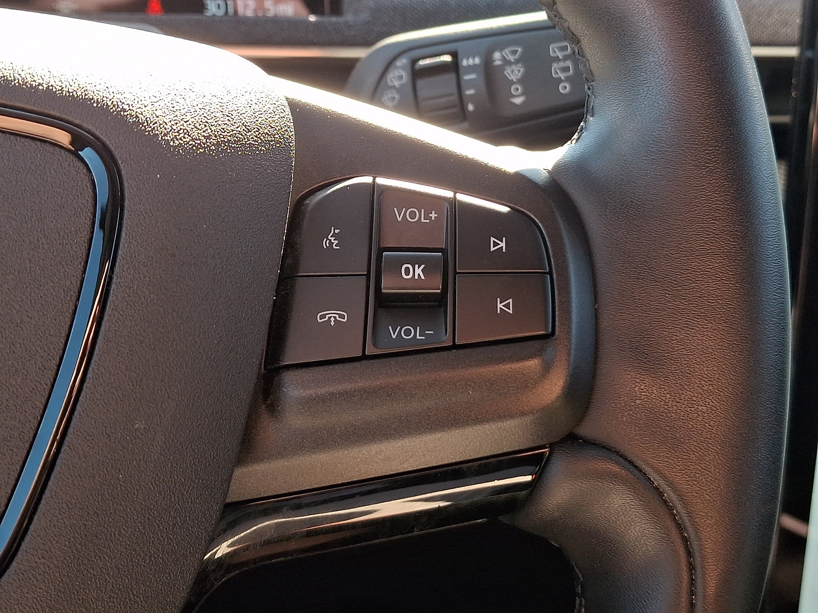 Certified 2023 Ford Mustang Mach-E Premium AWD/4WD image 24