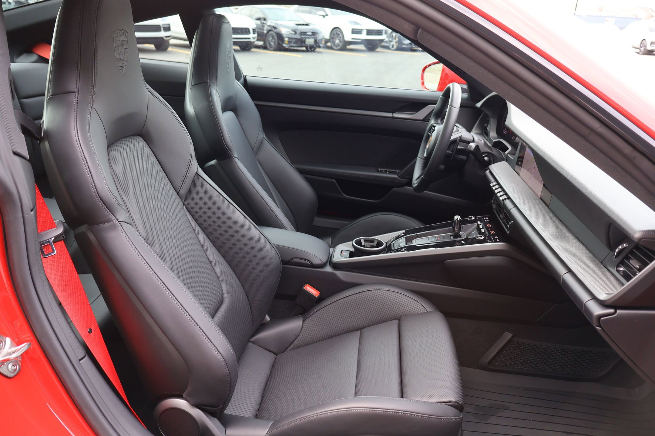 Used 2025 Porsche 911 Carrera image 24