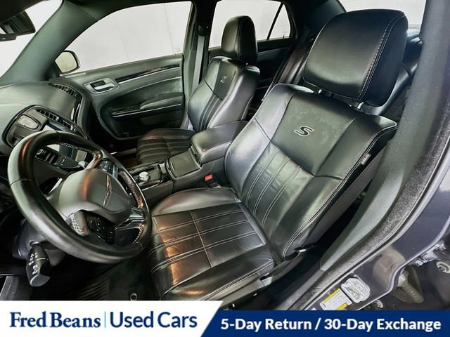 Used 2017 Chrysler 300 S image 21