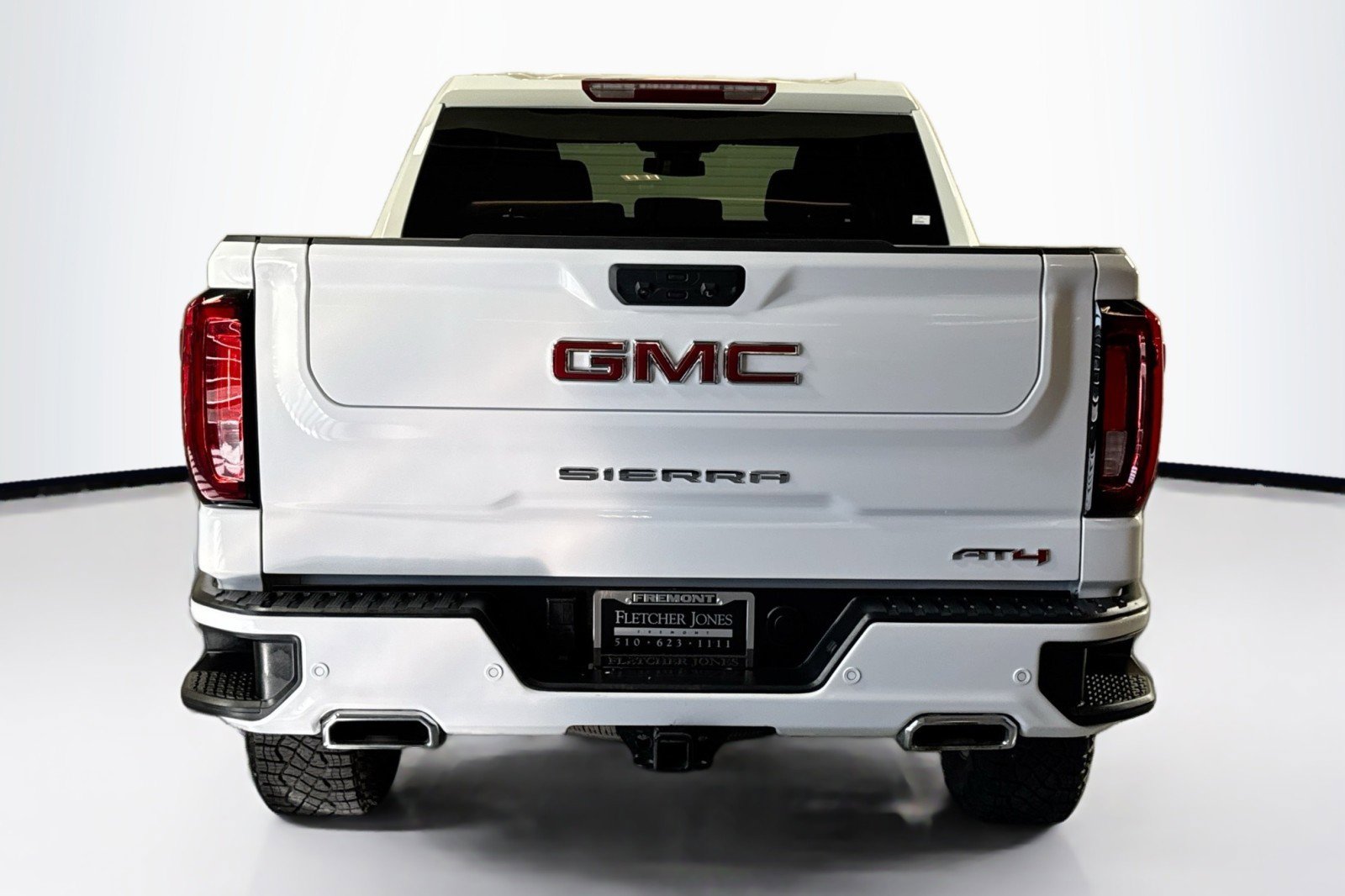 Used 2025 GMC Sierra 1500 AT4 image 6